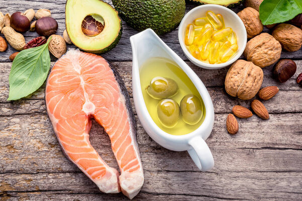 Selection food sources of omega 3 and unsaturated fats. Superfoo