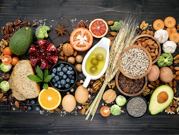 Ingredientes para la selección de alimentos saludables. El concepto de sanar — Foto de Stock