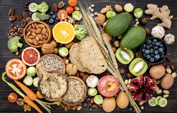 Ingredientes para la selección de alimentos saludables. El concepto de sanar — Foto de Stock