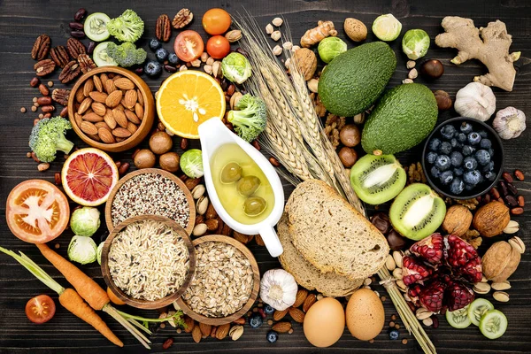 Ingredienser för hälsosamma livsmedel urval. Begreppet läka — Stockfoto
