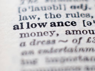 Harçlığın sözlük tanımı. Seçici odak.