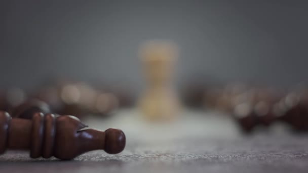 Immunité, résilience, survie et concept de victoire. Dernier homme debout . — Video