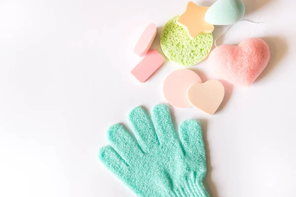 Gloves and sponges. — Stock Photo, Image