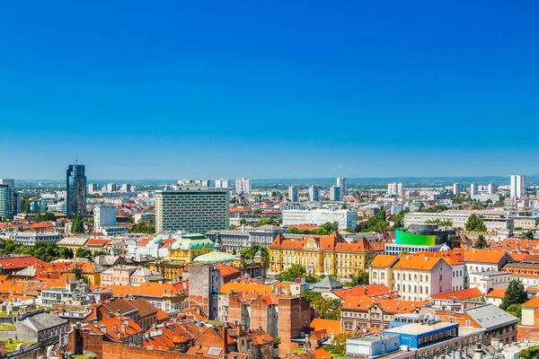 Hırvatistan Zagrep Kenti Aşağı Kasaba Silueti Şehir Merkezinin Modern Kuleleri — Stok fotoğraf