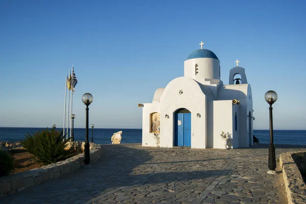 Igreja São Nicolau Protaras Chipre Pôr Sol Contra Fundo Mar — Fotografia de Stock