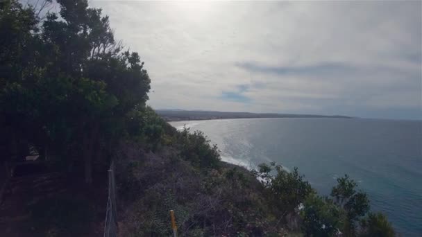 Lennox Point Headland View Of Landscape Australien Nsw. Semestermål vid havet — Stockvideo