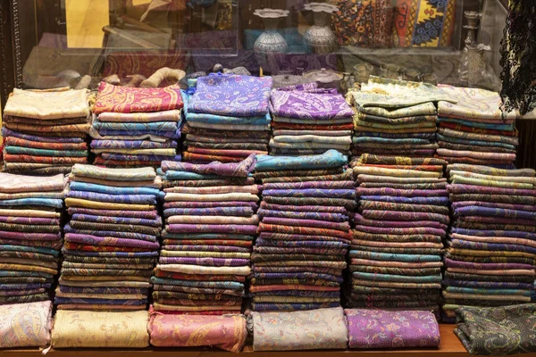 Folded Scarves Front Counter Withdrew Front Has Different Patterns Colors — Stock Photo, Image