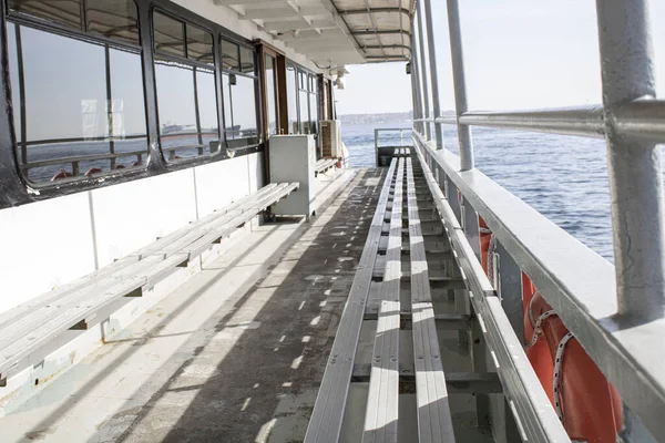 Sitze Auf Passagierfähren Istanbul Nahaufnahme Kein Mensch Tagsüber Sonniges Wetter — Stockfoto