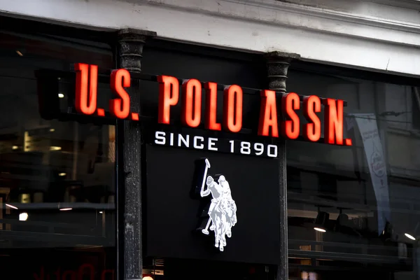 Estambul Turquía Octubre 2019 Base Polo Assn Foto Lateral Tienda —  Fotos de Stock