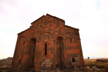 Şehir merkezine 42 km uzaklıktaki The City of Ani Kars 'ın güneydoğusunda yer alan Arpacay kalıntıları, 2012 yılında UNESCO tarafından Dünya Mirasları Geçici Listesi' nde yer aldı..