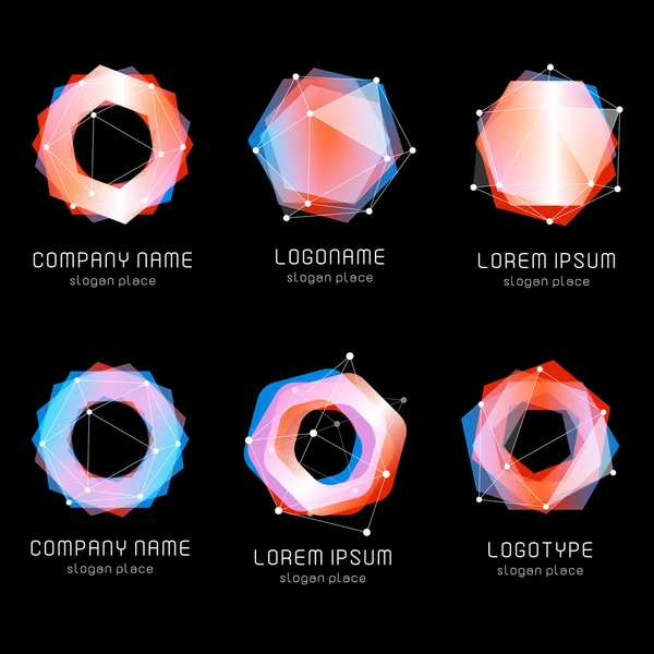 Formas geométricas abstratas incomuns. Conjunto de logotipo do vetor. Coleção de logotipos coloridos poligonais no fundo preto . — Vetor de Stock