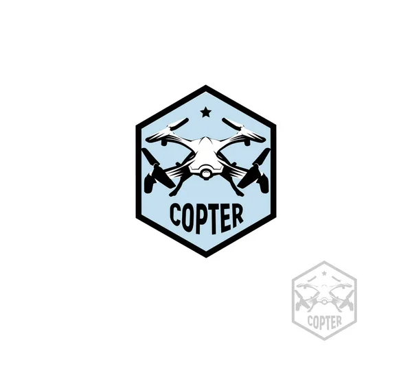 Forma isolada do hexágono logotipo quadrocopter cor azul no fundo branco, logotipo do veículo aéreo não tripulado, ilustração do vetor do drone do rc — Vetor de Stock