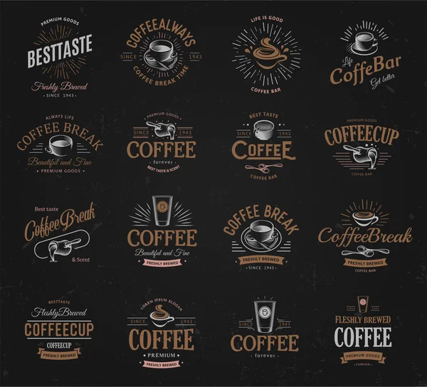 Kaffe vintage logotyper set. Nybryggt koffein mörka dryck logotyp. Premium varor latte och espresso business retro collection Logotypdesign. Moderna bokstäver badge för cappucino café eller restauranger. — Stock vektor