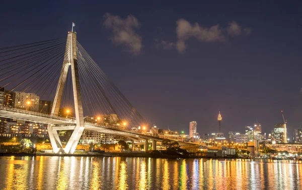 View of Sydney city and Anzac bridge — Stock Photo, Image