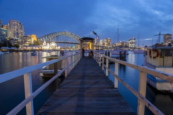 从熏衣草湾 Sydney Cbd 的视图. — 图库照片