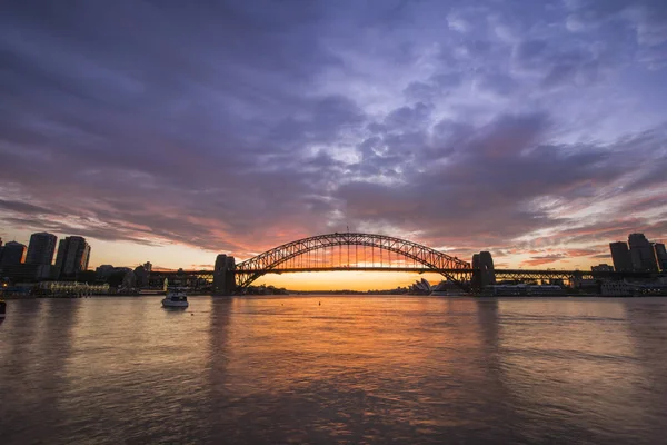 Sunrise from Sydney Harbor bridge. — Stock Photo, Image
