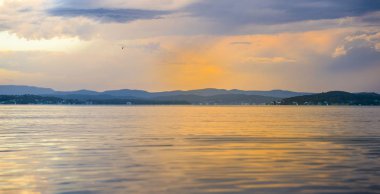 Sydney yakınındaki plaj güzel gün batımı