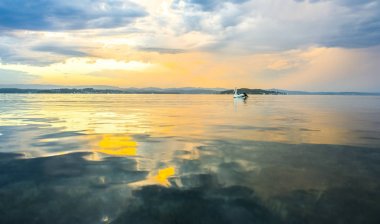 Sydney yakınındaki plaj güzel gün batımı