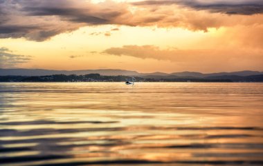 Sydney yakınındaki plaj güzel gün batımı