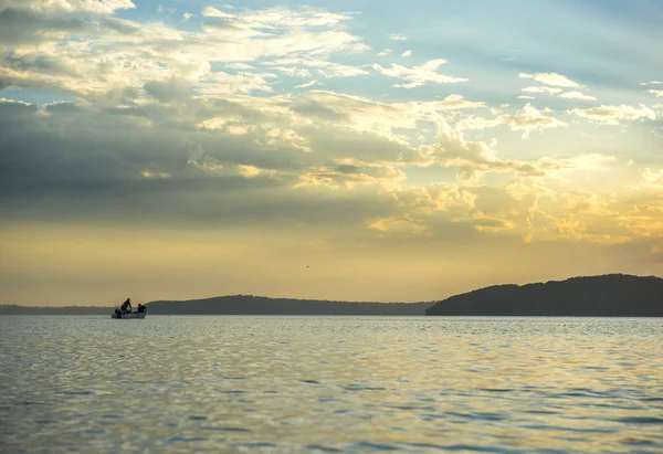Sydney yakınındaki plaj güzel gün batımı