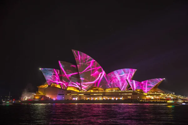 Sydney Opera House luce illuminata durante Vivid Sydney 2017 — Foto Stock