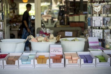 Yerel ev yapımı sabun