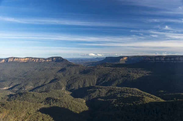 Landschaft Blick auf die blauen Berge Nationalpark — Stockfoto
