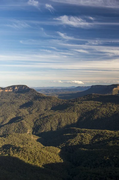 Landschaft Blick auf die blauen Berge Nationalpark — Stockfoto