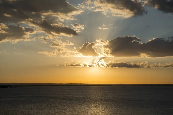 美丽的日落从拉佩鲁斯 — 图库照片