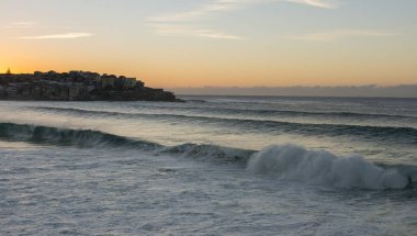 Çok güzel bir sabah Bondi Plajı Sydney, Avustralya