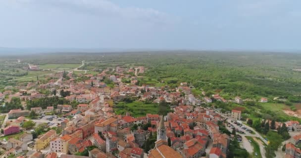 Вид на Бале с беспилотника - Валле, Истрия, Хорватия — стоковое видео