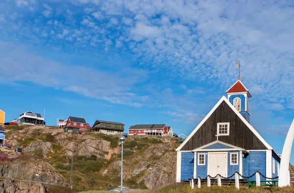 Facciata della chiesa Bethel Blue 1775 situata a Sisimiut, Groenlandia — Foto Stock