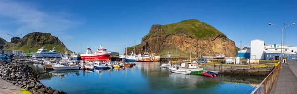 Limanın Panoraması - Vestmannaeyjar Limanı, İzlanda 'daki Westman Adası
