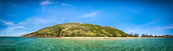 Queensland, Avustralya 'daki Kertenkele Adası' nın panoramik manzarası — Stok fotoğraf