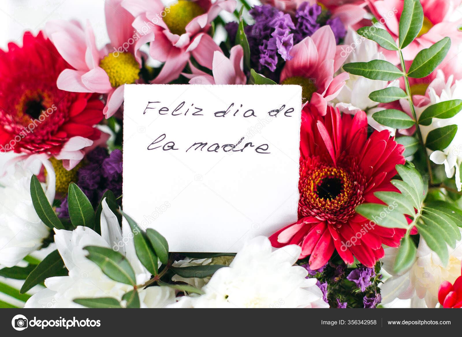 White Card Bouquet Inscription Happy Mother Day Spanish Bright Beautiful Stock Photo By C Primavera Ar Bk Ru White Card Bouquet Inscription Happy Mother Day Spanish Bright Beautiful Stock Photo By C Primavera Ar Bk Ru