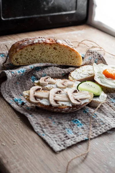 Homemade Bread Mushroom Bruschettas Omlette — Stock Photo, Image