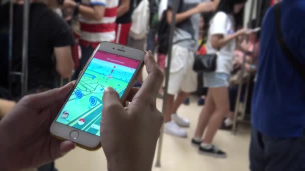 Taipei Taiwan Augusti 2016 Spela Pokemon App Tåg Asien Att — Stockvideo