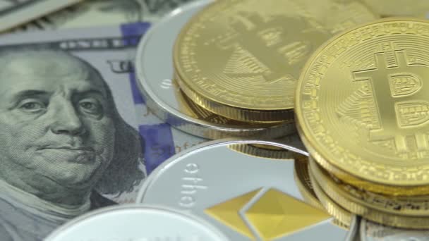 Metal Físico Oro Bitcoin Moneda Más 100 Dólares Factura Estados — Vídeos de Stock