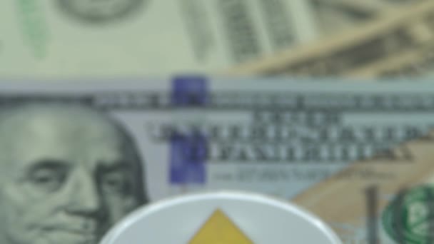 Fizyczny Metal Srebrny Ethereum Waluty Ponad 100 Dolarów Banknot Stanów — Wideo stockowe