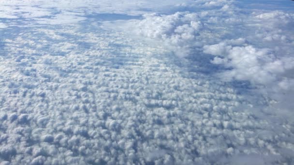 Vista Maravilhosa Céu Nuvens Com Luz Sol Cima Como Visto — Vídeo de Stock