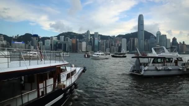 Kowloon Hongkong June 2016 View Cityscape Човнами Поромами Затоці Коулун — стокове відео