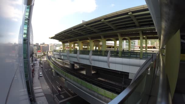 Taipei Taiwan Noiembrie 2014 Stații Metrou Xihu Linie Galben Taipei — Videoclip de stoc