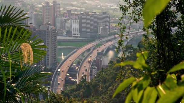 Taipei Taiwan Maart 2018 Luchtfoto Van Snelweg Brug Met Verkeer — Stockvideo