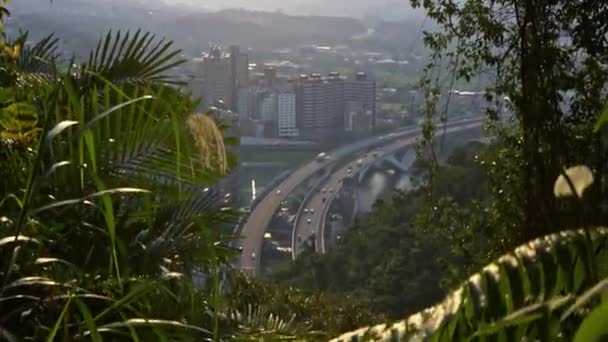 Taipeh Taiwan März 2018 Luftaufnahme Einer Autobahnbrücke Mit Autos Aus — Stockvideo