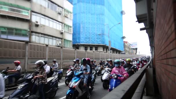 Taipei Taiwan Květen 2016 Motocykly Zastaveny Dopravní Zácpě Přetížení Taipei — Stock video