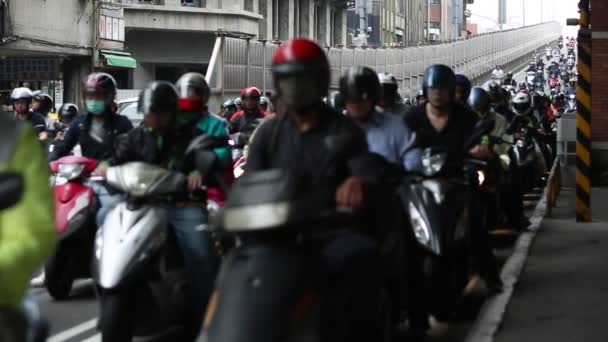 Taipei Taiwan Maio 2016 Motocicletas Pararam Congestionamento Tráfego Cidade Taipei — Vídeo de Stock