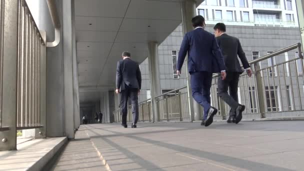 Taipei Taiwan Março 2016 Asian Business People Walk Large Modern — Vídeo de Stock