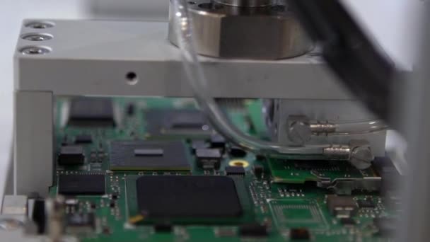 Abril 2019 Fábrica Máquinas Trabalho Processamento Pcb Máquina Cnc Produção — Vídeo de Stock