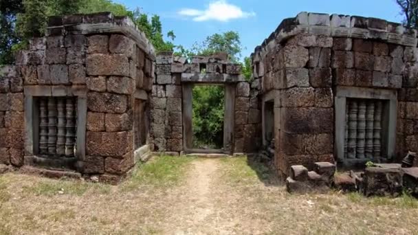 Haupttor Antiken Tempel Von Ost Mebon Der Dem Hindu Gott — Stockvideo