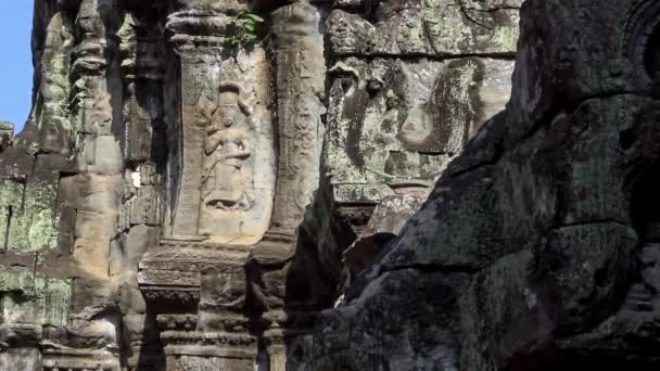 Gottesstatue Tempel Prohm Figur Einer Gottheit Hinduismus Ruinen Alter Denkmäler — Stockvideo